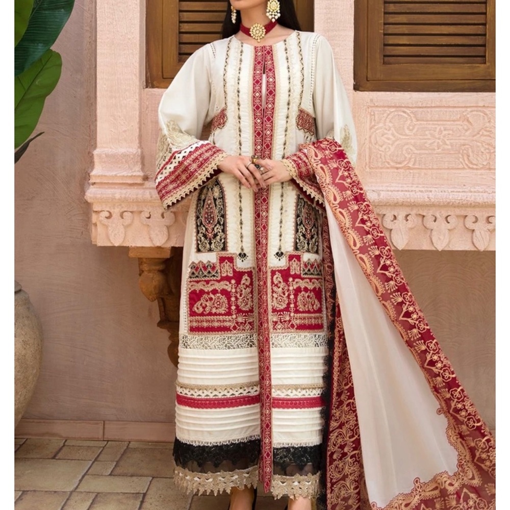Desi/Indian/Pakistani 3 pc cotton lawn suit